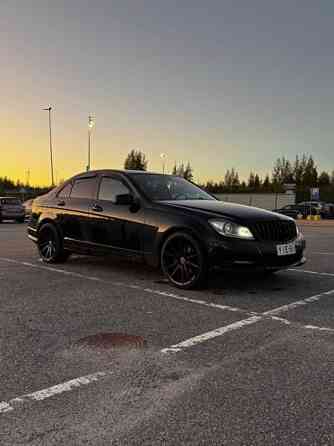 Mercedes-Benz C Lempäälä