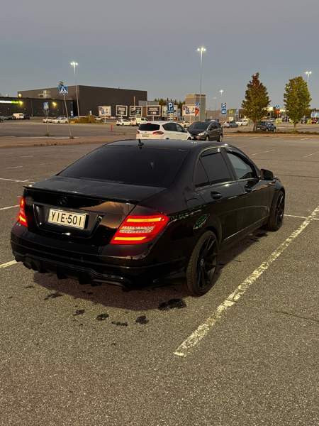 Mercedes-Benz C Lempaeaelae – foto 4