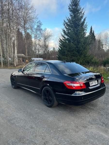 Mercedes-Benz E Миккели - изображение 5