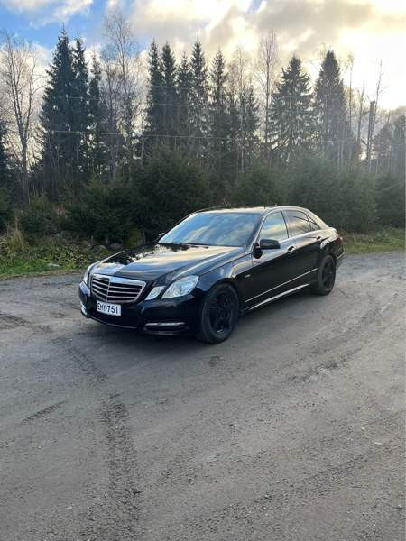 Mercedes-Benz E Миккели - изображение 1