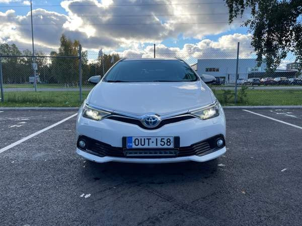 Toyota Auris Oulu – foto 2