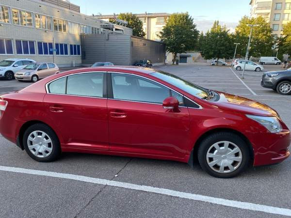 Toyota Avensis Turtkul – foto 4