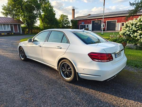 Mercedes-Benz E Turtkul – foto 3