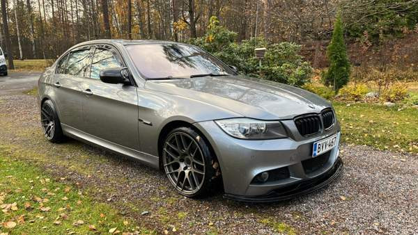 BMW 325 Хювинкяя - изображение 3