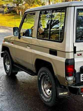 Toyota Land Cruiser Raasepori