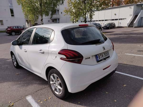 Peugeot 208 Helsinki - valokuva 7