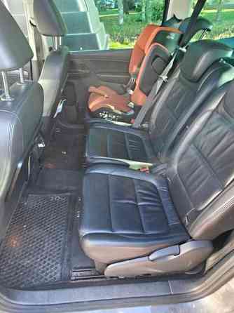 Volkswagen Sharan Oulainen