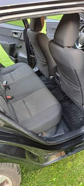 Toyota Auris Pornainen - valokuva 2