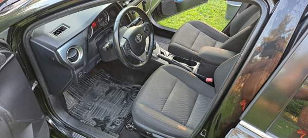 Toyota Auris Pornainen - valokuva 7