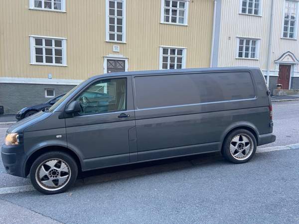 Volkswagen Transporter Tampere - valokuva 1