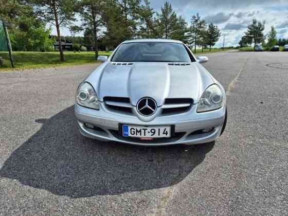 Mercedes-Benz SLK Piikkiö