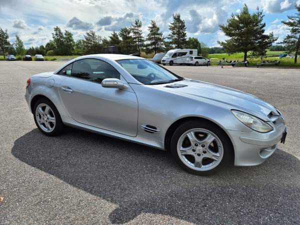 Mercedes-Benz SLK Piikkiö - photo 1