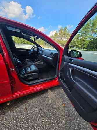 Volkswagen Golf Sarov