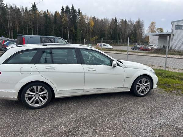 Mercedes-Benz C Turtkul – foto 3
