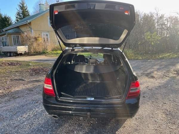 Mercedes-Benz C Laensi-Turunmaa – foto 7