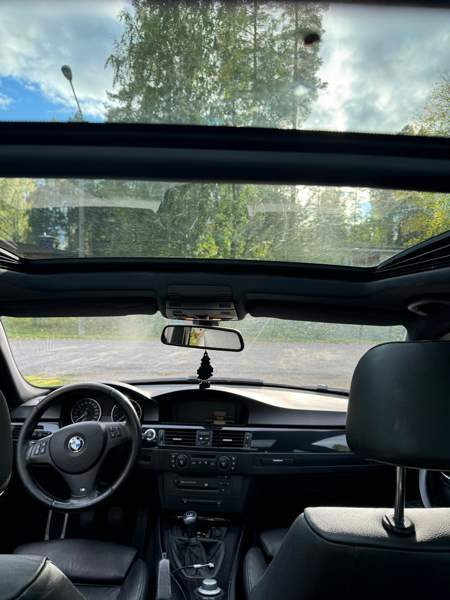 BMW 330 Йямся - изображение 2