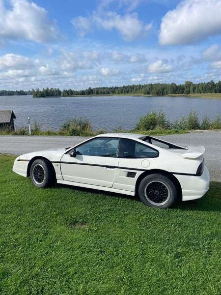 Pontiac Fiero Sastamala - valokuva 1