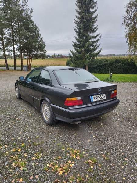 BMW 325 Kauhava - valokuva 2