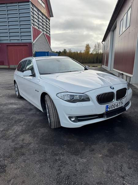 BMW 530 Сейняйоки - изображение 3
