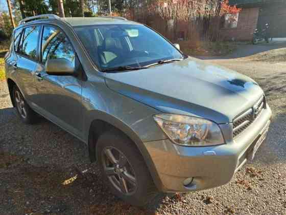 Toyota RAV4 Рованиеми