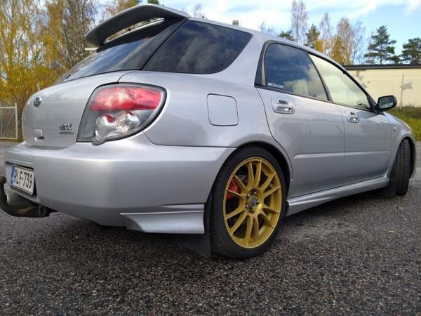 Subaru Impreza Vantaa - valokuva 3