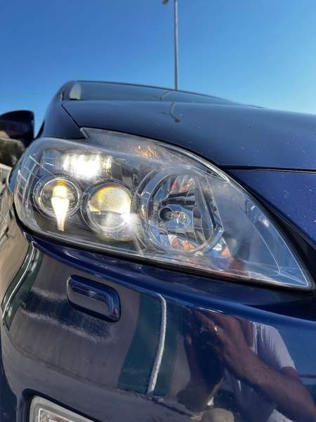 Toyota Prius Kajaani - valokuva 3