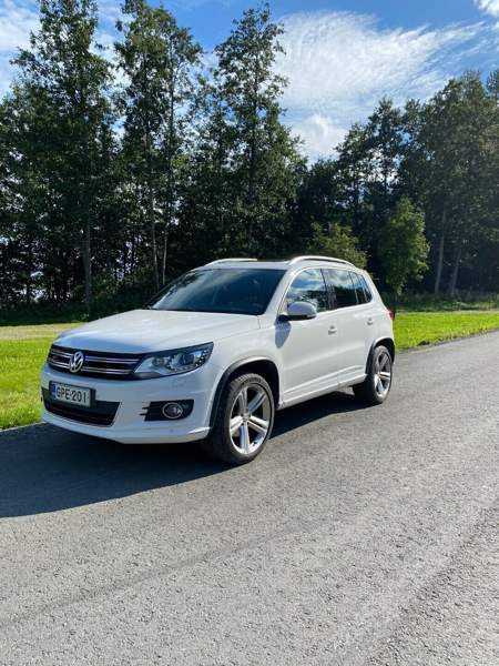 Volkswagen Tiguan Каяни - изображение 1