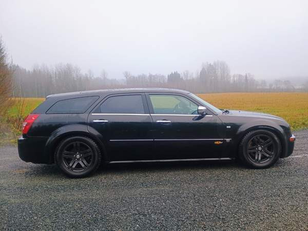 Chrysler 300C Ylöjärvi - valokuva 4