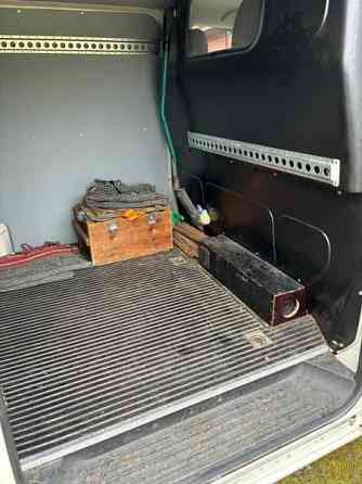 Volkswagen Transporter Pöytyä