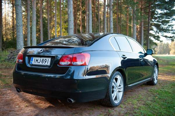 Lexus GS Turtkul - valokuva 3