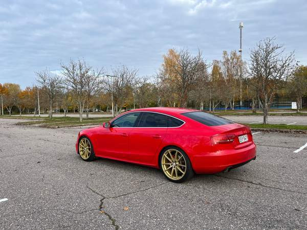 Audi A5 Sarov - valokuva 4