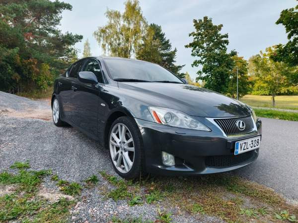 Lexus IS Vantaa - valokuva 2