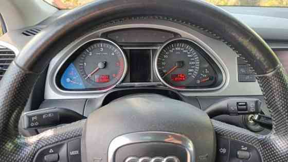 Audi Q7 Laensi-Turunmaa