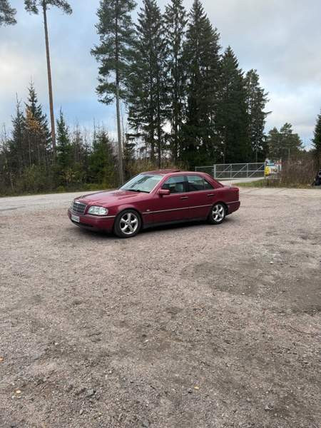 Mercedes-Benz C Paimio - photo 1