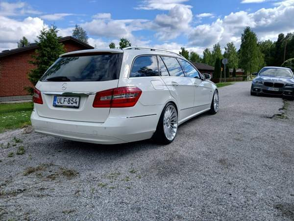 Mercedes-Benz E Sarov - photo 2