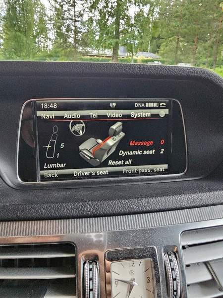 Mercedes-Benz E Oulu - valokuva 8