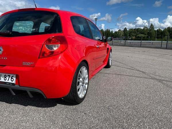 Renault Clio Eurajoki - изображение 5