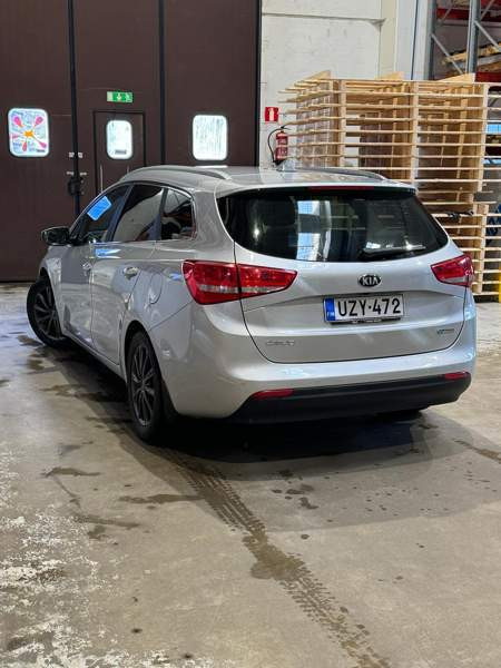 Kia Ceed Espoo - valokuva 2