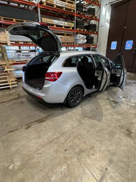 Kia Ceed Espoo - valokuva 5