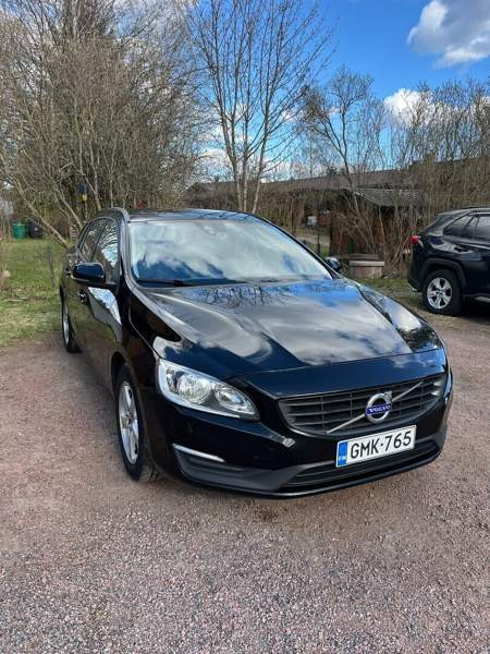 Volvo V60 Чукотский АО - изображение 2