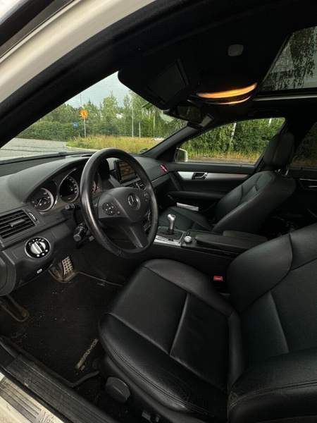 Mercedes-Benz C Sibbo - valokuva 8