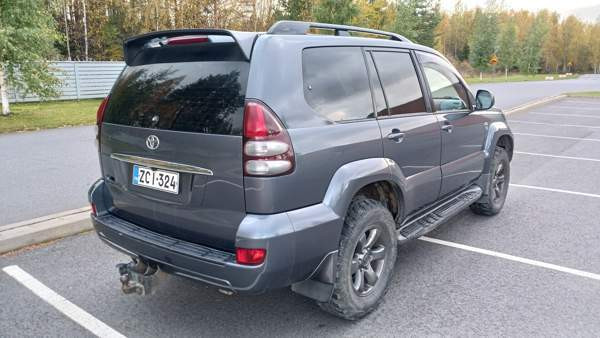 Toyota Land Cruiser Oulu - valokuva 4