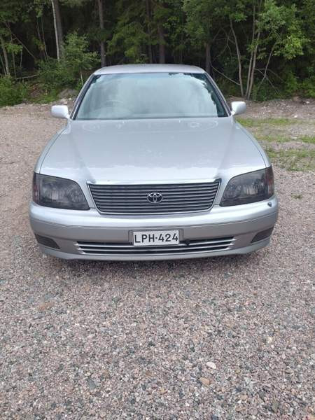 Toyota Celsior Керава - изображение 1