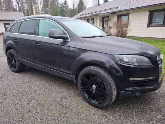 Audi Q7 Lapinlahti