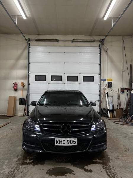 Mercedes-Benz C Оулу - изображение 1