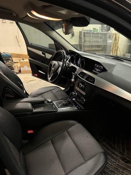 Mercedes-Benz C Оулу - изображение 7