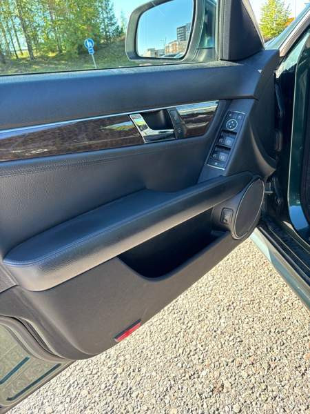 Mercedes-Benz C Vantaa - valokuva 7