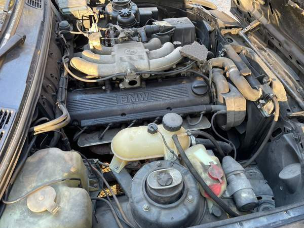 BMW 325 Nousiainen - valokuva 8