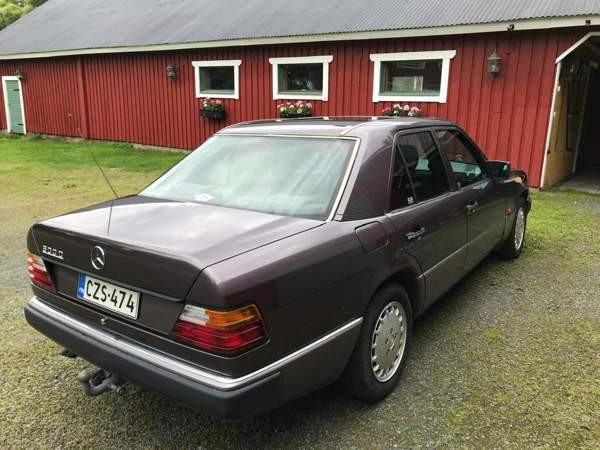 Mercedes-Benz 300 Seinäjoki - valokuva 4