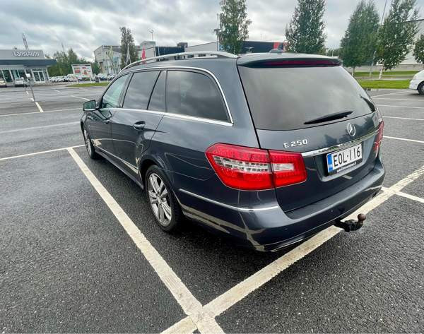 Mercedes-Benz E Oulu - valokuva 6